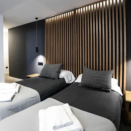 La Orza De Angel 2* Chiva