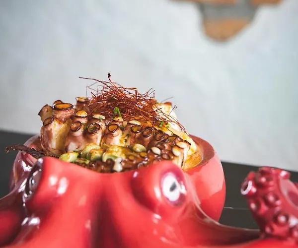 Hotel La Orza De Angel 2*