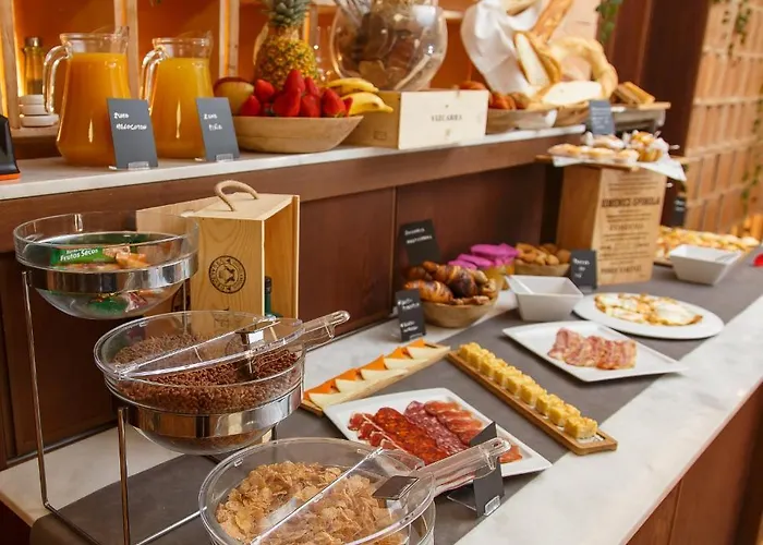 Hotel La Orza De Angel Chiva